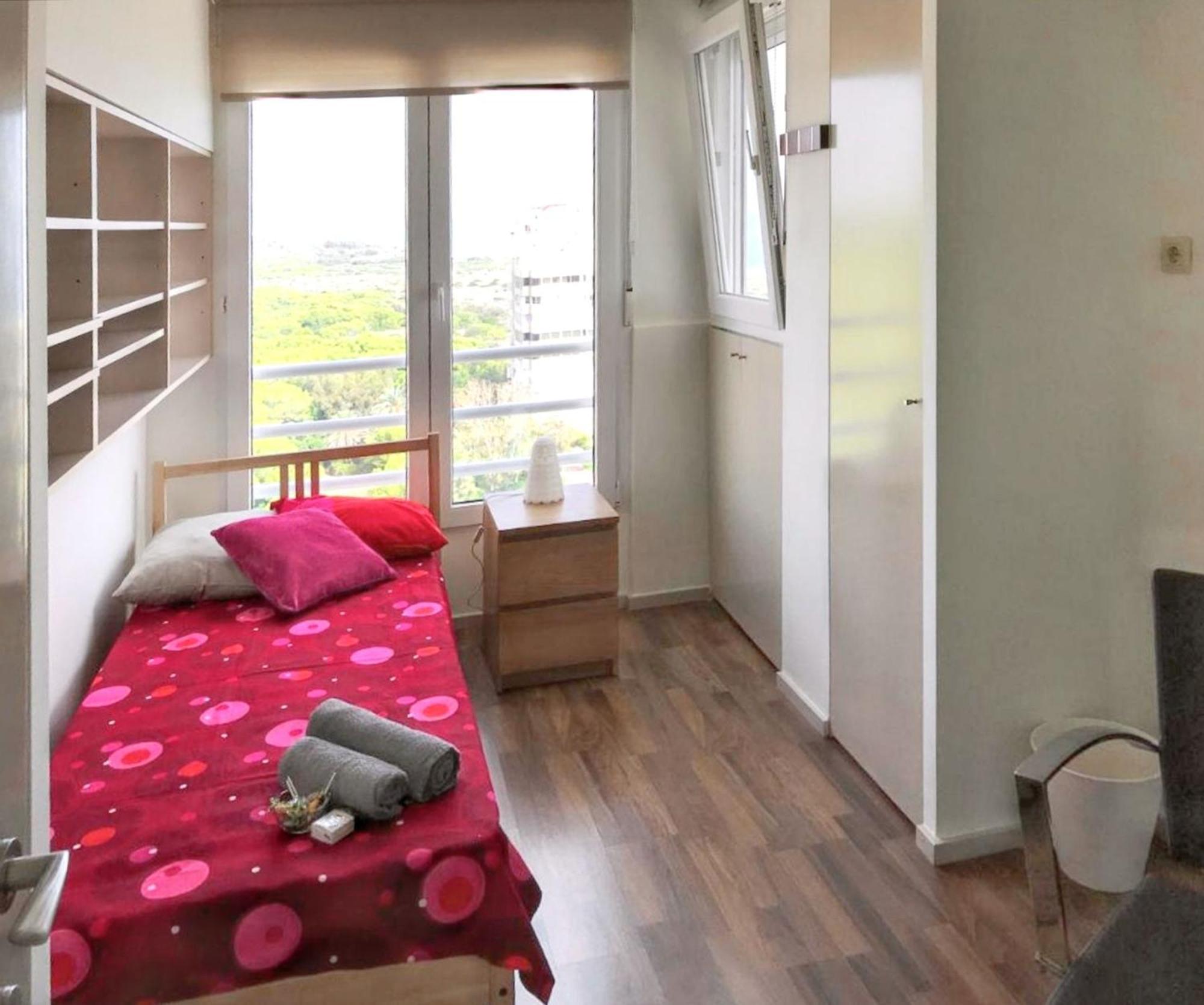 Spacious Apartment In Valencia With Sea View - 160 Sqm Eksteriør bilde
